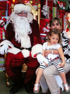 Santa Clause in Nicaragua at department store – Best Places In The World To Retire – International Living