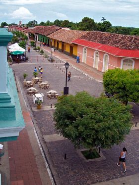 Street_in_Granada_Nicaragua – Best Places In The World To Retire – International Living
