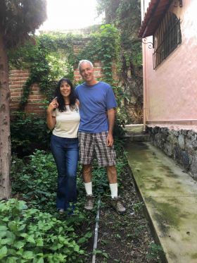 Jet and Chuck Bolotin in Ajijic garden – Best Places In The World To Retire – International Living