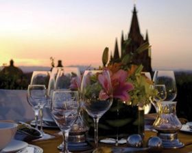 San Miguel de Allende rooftop dining – Best Places In The World To Retire – International Living
