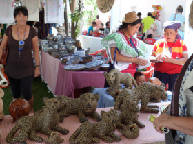 Arts and crafts open market, Ajijic, Mexico – Best Places In The World To Retire – International Living