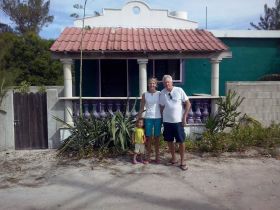 Family in Yucatan, Mexico – Best Places In The World To Retire – International Living