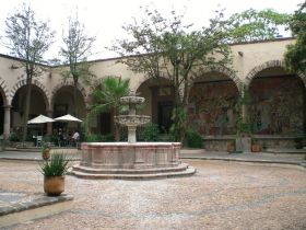 Fountain at the Instituto Allende, San Miguel de Allende, Mexico – Best Places In The World To Retire – International Living