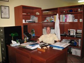 Peter F. Gordon MD in his first Puerto Vallarta medical office, Puerto Vallarta, Mexico – Best Places In The World To Retire – International Living