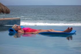 Pool and beach, Puerto Vallarta, Mexico – Best Places In The World To Retire – International Living