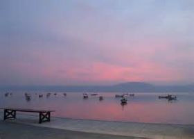 Walkway along Lake Chapala, Mexico – Best Places In The World To Retire – International Living