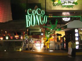 Coco Bongo, an antros, a nightclub that is very popular in Cancun, Mexico – Best Places In The World To Retire – International Living