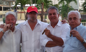 cigar aficiandos of Panama Gonzalo de la Guardia – Best Places In The World To Retire – International Living