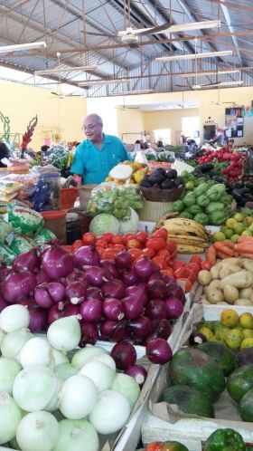 Denis Larsen at the market in Valladolid, Mexico – Best Places In The World To Retire – International Living