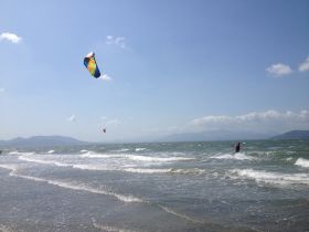 Kite surfing at Punto Chame, Panama – Best Places In The World To Retire – International Living