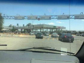 Multiple lane border crossing from US to Mexico
