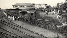 Old picture of Panama Railroad – Best Places In The World To Retire – International Living
