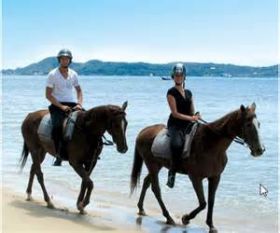horseback riding on the beach – Best Places In The World To Retire – International Living