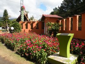 Outside of a home wiht flowers in Boquete Panama – Best Places In The World To Retire – International Living