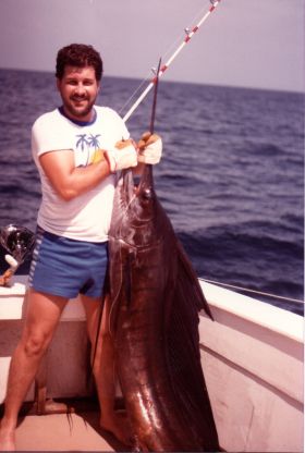 Gonzalo de la Guardia fishing in Panama 1981 – Best Places In The World To Retire – International Living
